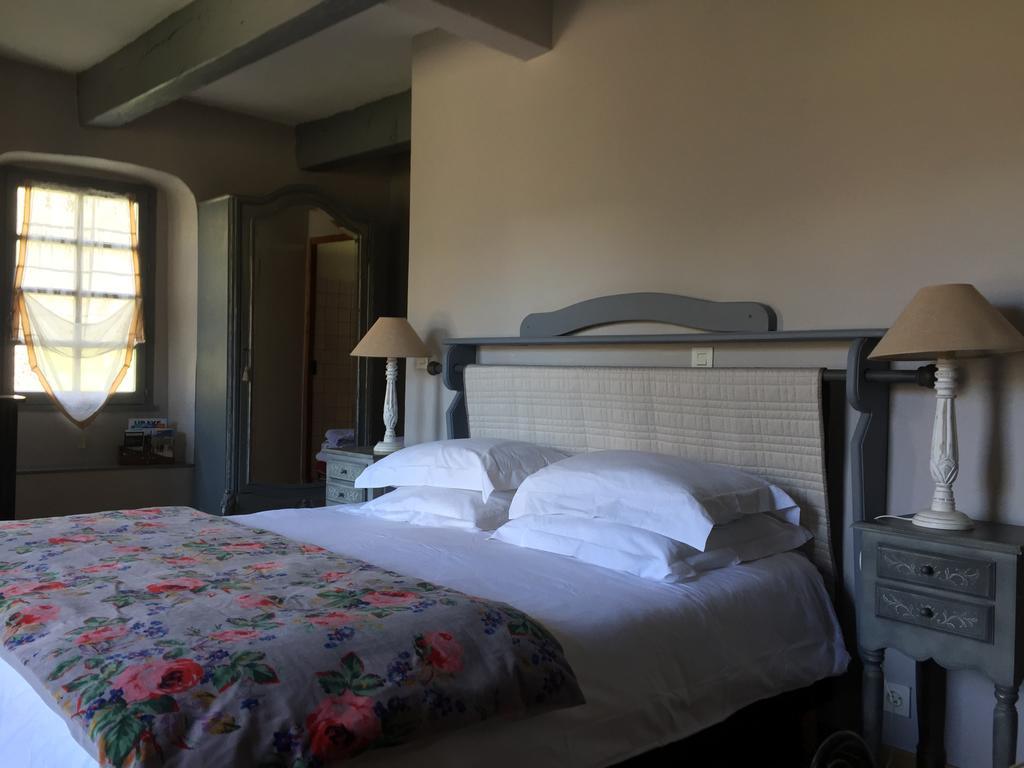 Meolans-Revel Les Means Bed & Breakfast エクステリア 写真